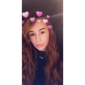 Meet your Posher, Kendra